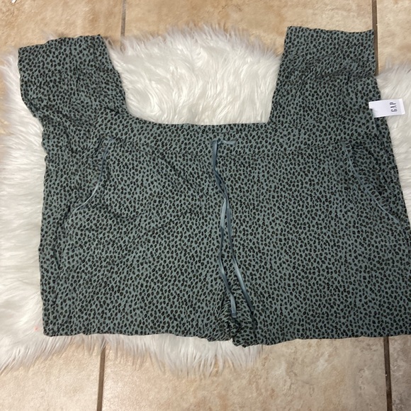gap Other - GapBody TrueSleep Green Leopard Print Pajama Pants